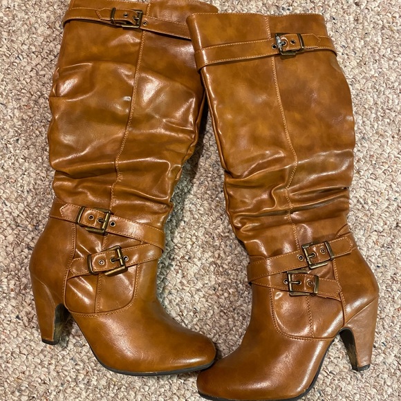 Shoes - Jessica Lane boots